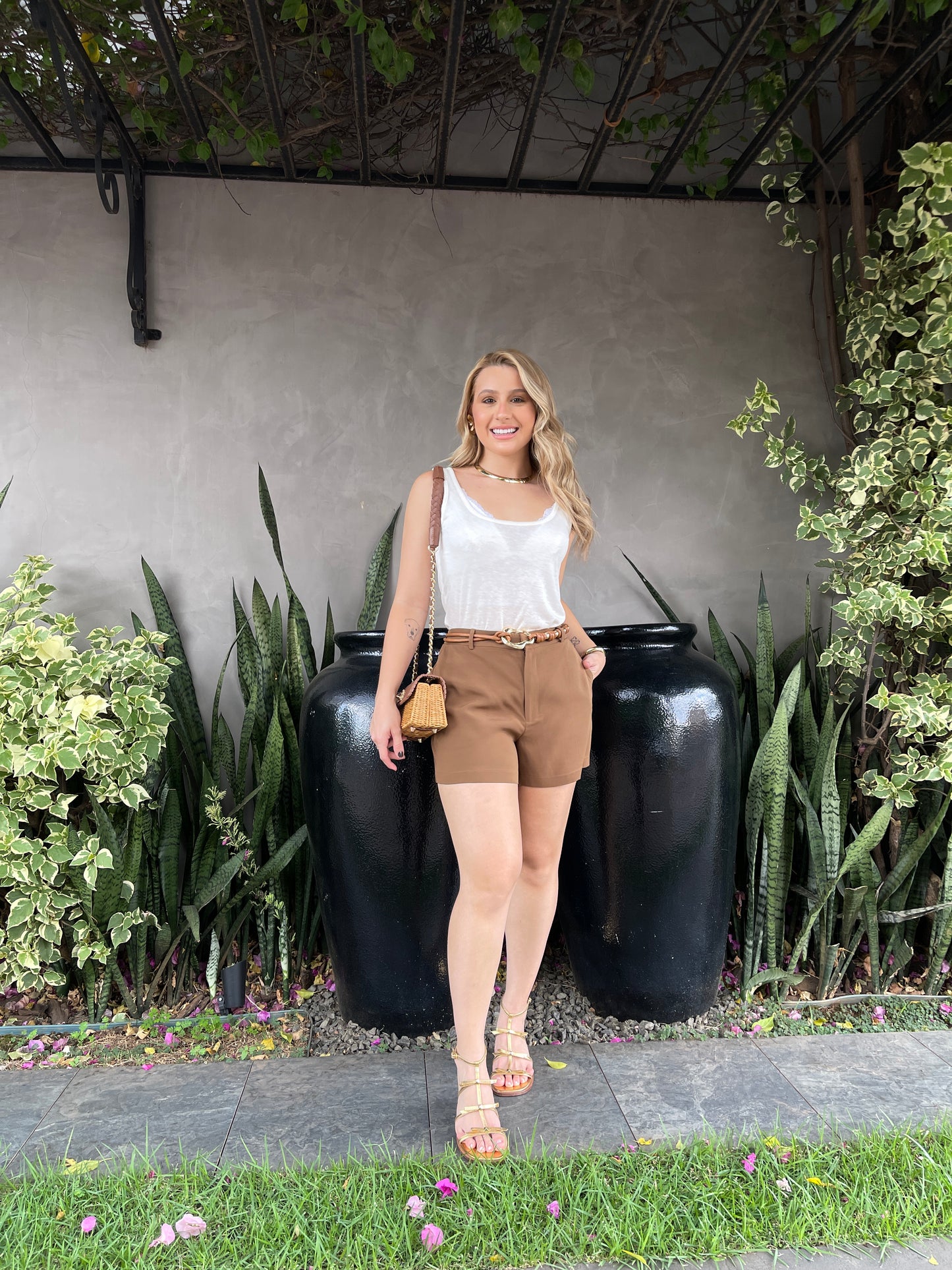 SHORTS - MOCHA MOUSSE