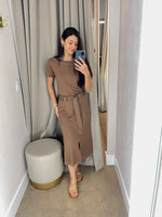 CONJUNTO SAIA E BLUSA