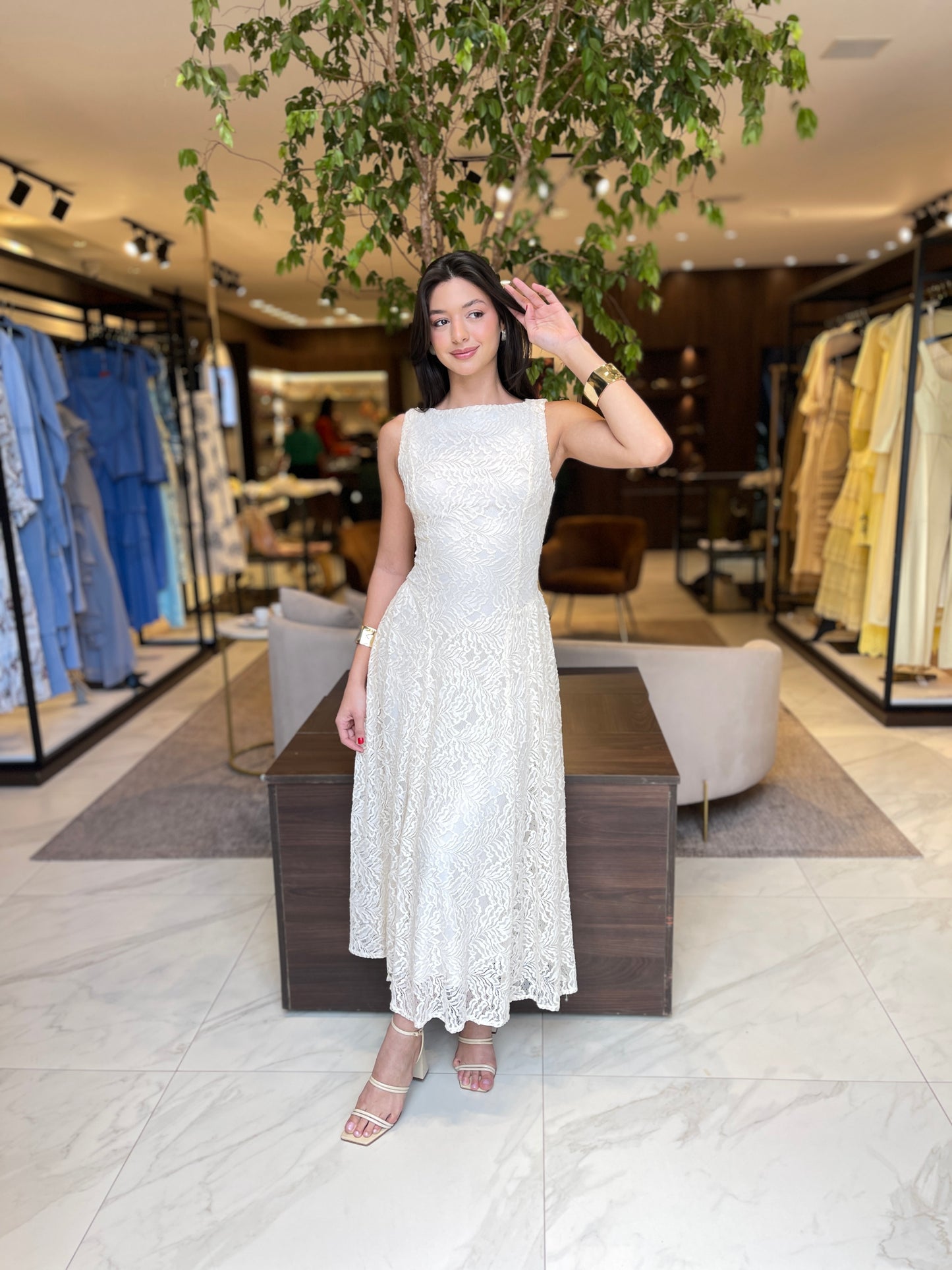 VESTIDO MÍDI RENDADO - OFF WHITE